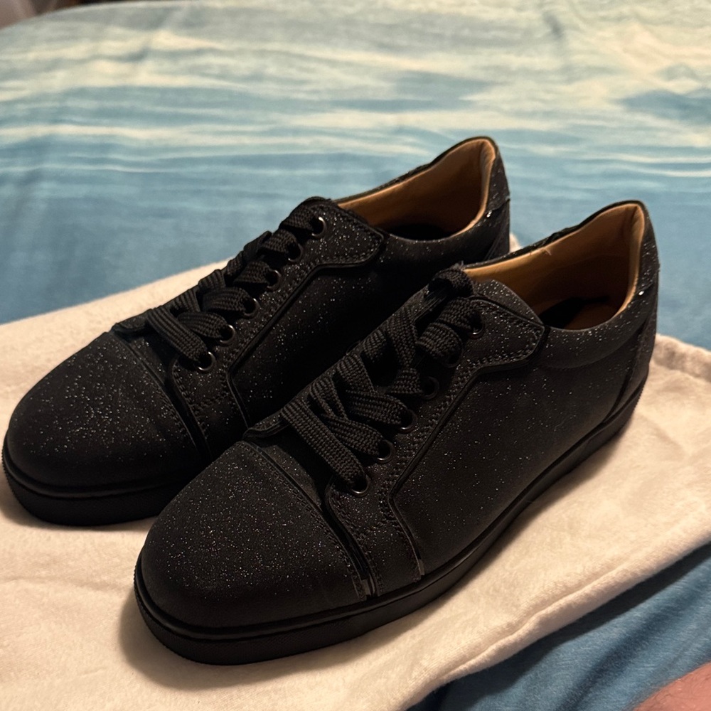 Christian louboutin women’s sparkly low tops